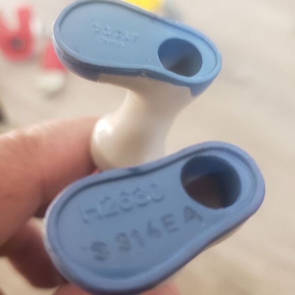 For Parts 2004 Capcom Mega Man NT Warrior GutsMan TorchMan MagnetMan Figures - Picture 10 of 14